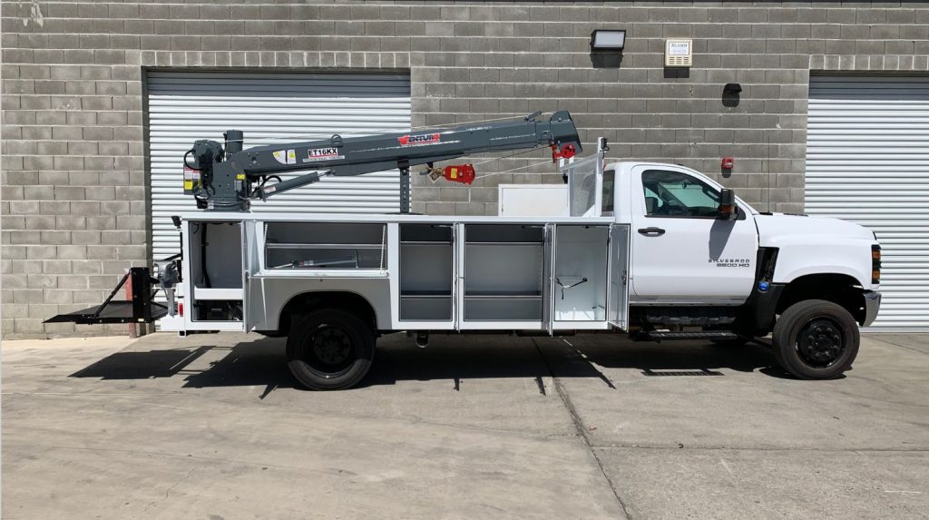 CUSTOM CRANE TRUCK BODY