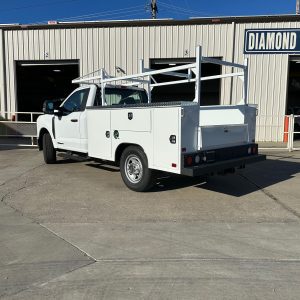 Diamond truck body 8 ft service body on Ford F350