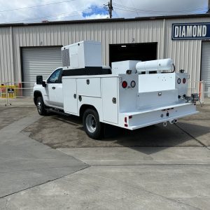 Mechanics service truck body with air system and welding setup on Chevy 3500 dually