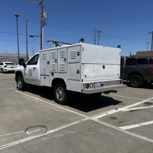 humane animal transport truck with ventilation system