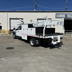 custom Diamond flatbed on Ford F550 Crew Cab